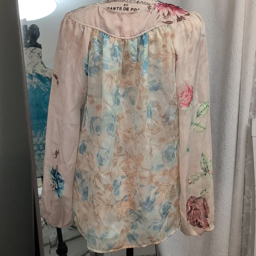 Anthropologie Enchanted Peasant Top. - Picture 11 of 14